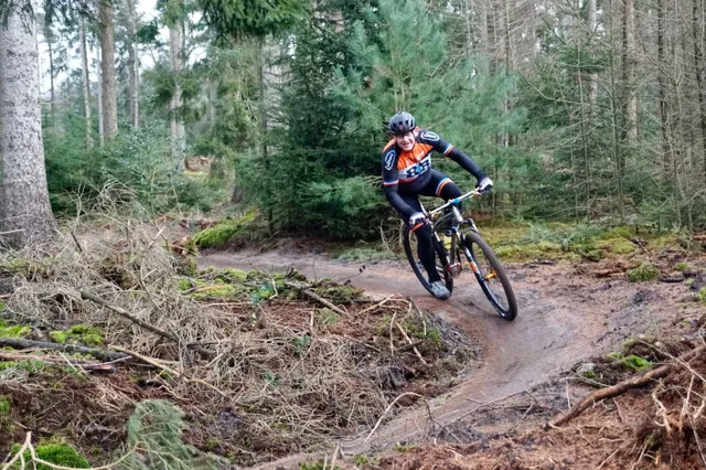 Provincie  en Recreatieschap werken samen aan fietsroutes en bankjes langs routes