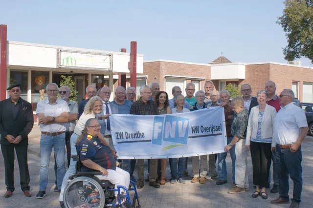 Huldiging jubilarissen van Lokaal FNV ZW Drenthe–NW Overijssel
