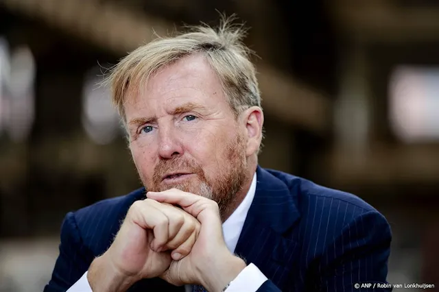 Koning gaat op bezoek bij de Belastingdienst