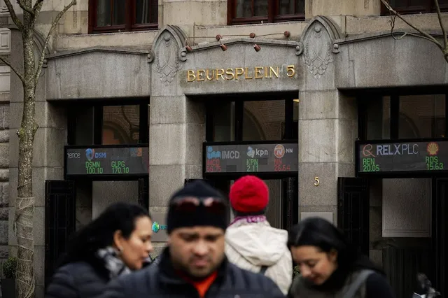 Amsterdamse AEX lager geopend, focus blijft op handelsperikelen