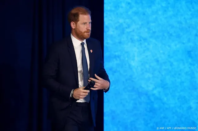 Harry eert deelnemers Invictus Games bij opening om moed