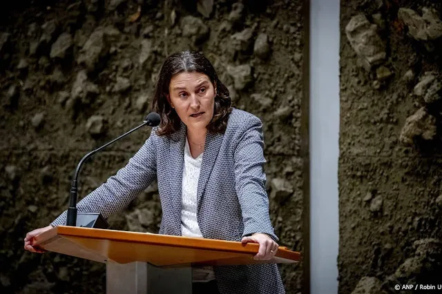 GL-PvdA: Faber moet alarmbellen over asielwetten serieus nemen