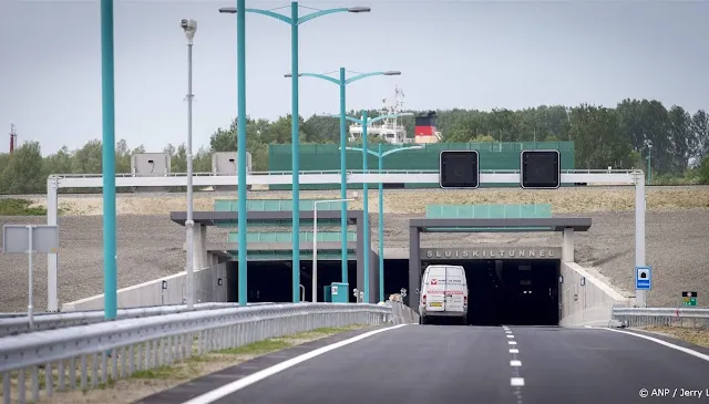 Sluiskiltunnel weer helemaal beschikbaar voor verkeer
