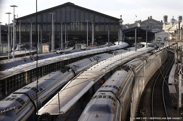 Geen Eurostar-treinen vrijdag van en naar Parijs door vondst bom