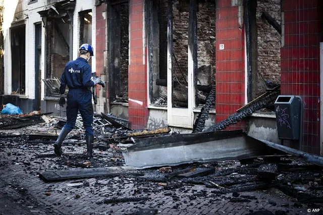Onderzoek gestart naar oorzaak brand in panden Arnhem