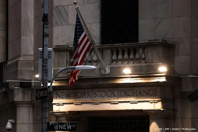 Wall Street zakt door onzekerheid rond handelsbeleid Trump