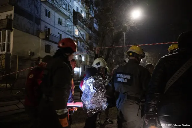 Oekraïne: doden door Russische droneaanvallen op woonflats Kyiv