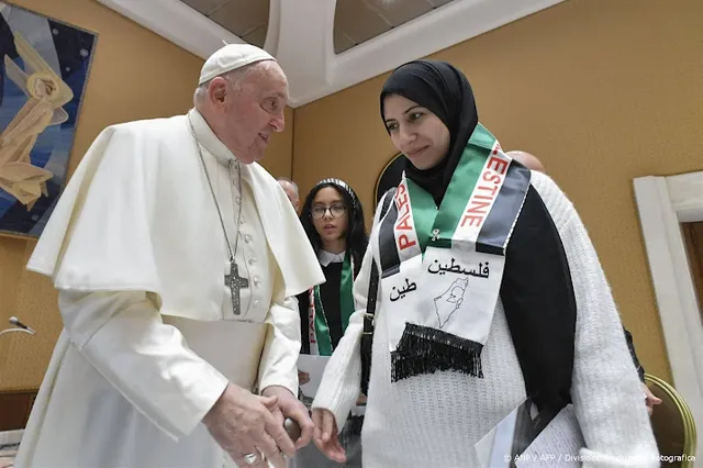 Veldkamp: wereld verliest in paus Franciscus een inspiratiebron