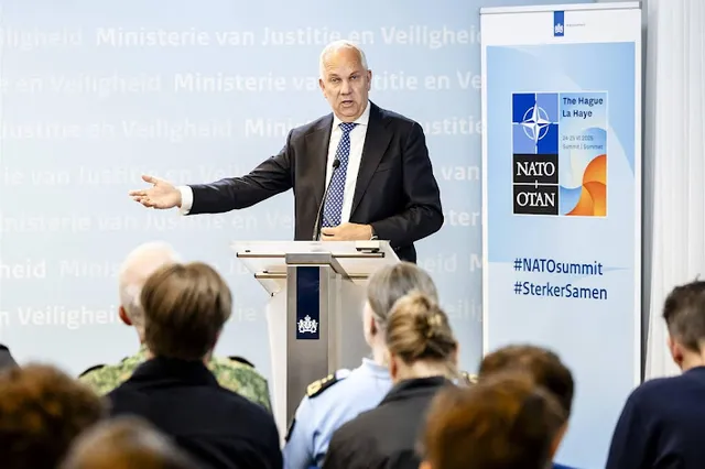 Aalbersberg: groot verschil tussen Bevrijdingsdag en NAVO-top