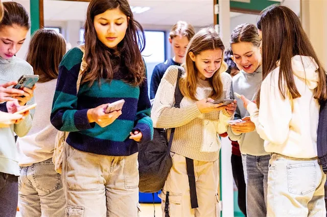 Advies kabinet aan ouders: geen sociale media onder de 15 jaar