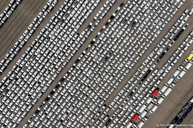 Porsche verkoopt minder auto's, vooral in China