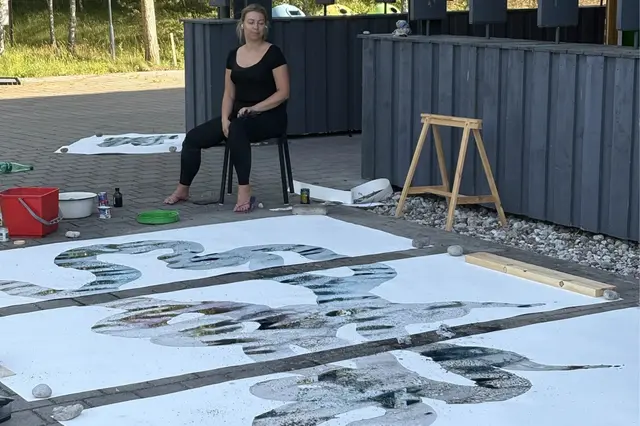 Akvarelės liejimo su druska ir Baltijos jūros vandeniu kūrybinės dirbtuvės VDA Nidos meno kolonijoje Image