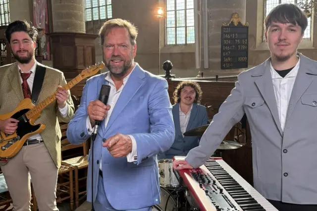 Elvis kerkdienst Image