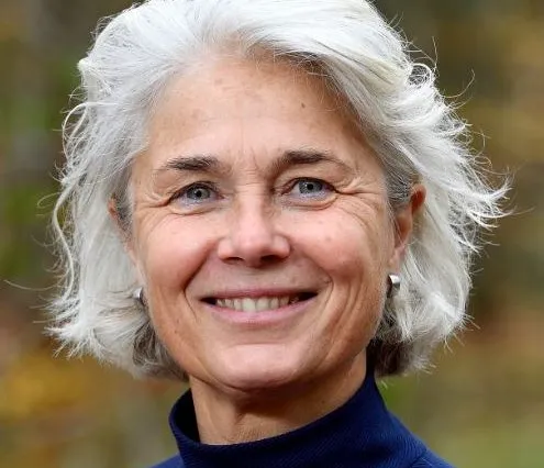 Omnia Wonen-directeur Monique Govers stapt over naar de zorg