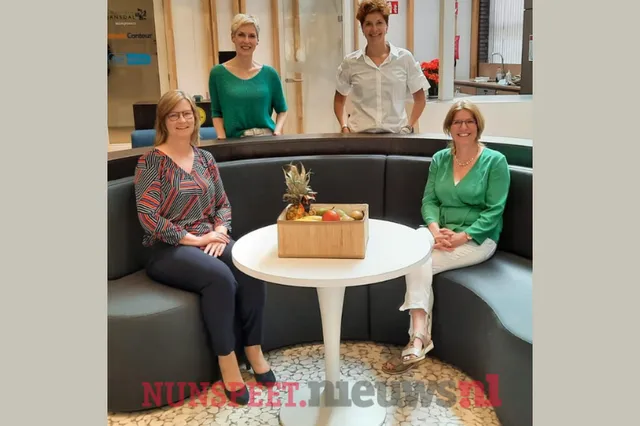 FactorWerk bedankt Zorggroep Noordwest-Veluwe met fruitmand