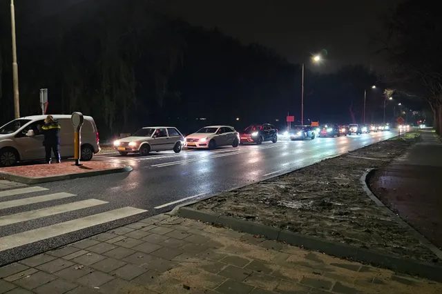 Verkeerscontrole aan Elburgerweg in Nunspeet
