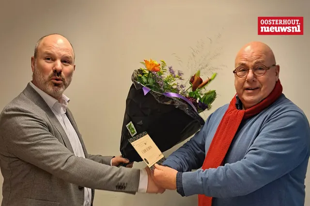 Ad Jespers viert 50 jaar bij Gemeentebelangen Oosterhout