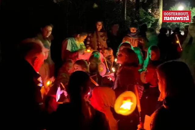 Kinderkerstviering in de Vredeskerk wordt een stralend lichtjesfeest