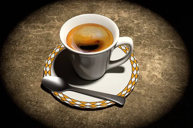 5000 pakken koffie voor de klanten van de Voedselbank