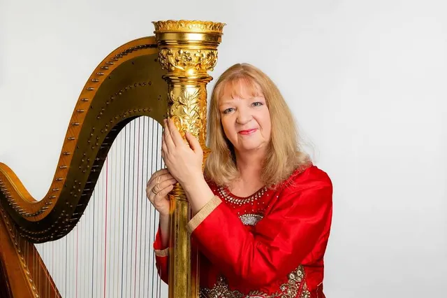 Harpspel in de kerk van Hemmen Image