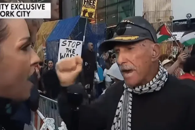 Pro-Palestina demonstrant flipt tegen journalist: "Je bent een vieze leugenaar!" (VIDEO)