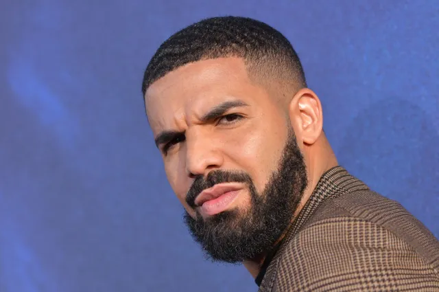 Internet reageert geschokt na 'gelekte pikante 18+ video' van Drake