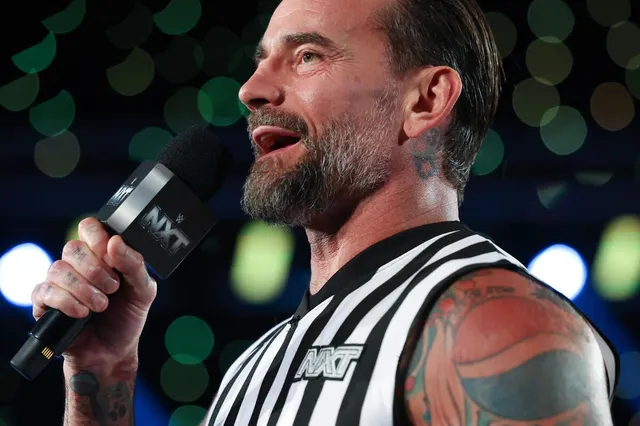 WWE: CM Punk überrascht Fans mit ungewöhnlicher Aktion!