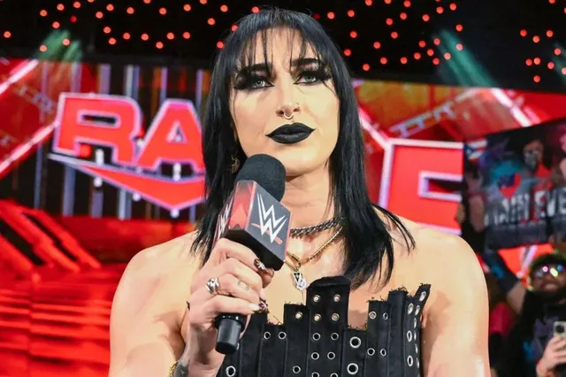 WWE-News: Rhea Ripley sendet wichtige Botschaft, Raw-Star will zurück, SD-Wrestler: Nachwuchs!