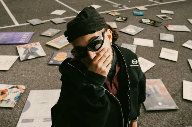 Ronnie Flex lijkt eindelijk de volledige titel van zijn SDL album te bevestigen