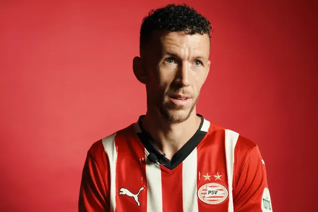 Ivan Perišić verspreekt zich en lijkt aan te geven dat hij liever naar Ajax dan naar ‘big rival’ PSV was gegaan