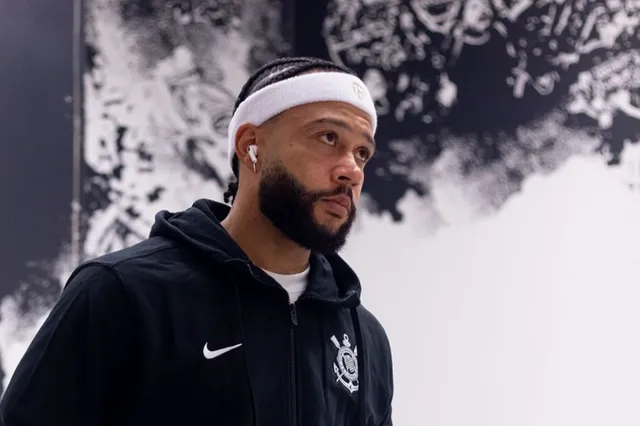 Memphis Depay als de verlosser onthaald en wint zijn debuut in Braziliaanse degradatiekraker
