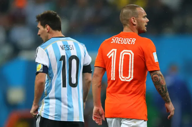 Sneijder vult zijn eigen EA FC 25 kaart in en zou volgens hem nu nog steeds een van de beste spelers ter wereld zijn