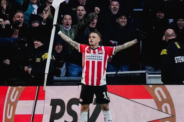 Noa Lang verwelkomt Tyrell Malacia bij PSV met pijnlijke foto voor Feyenoorders