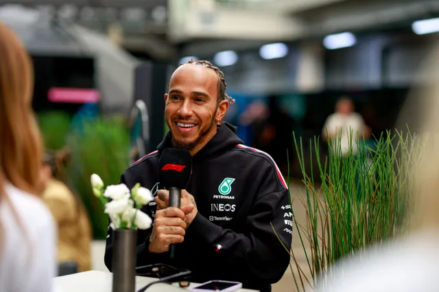Hamilton Proposes Vettel As 'Amazing Option' For Mercedes