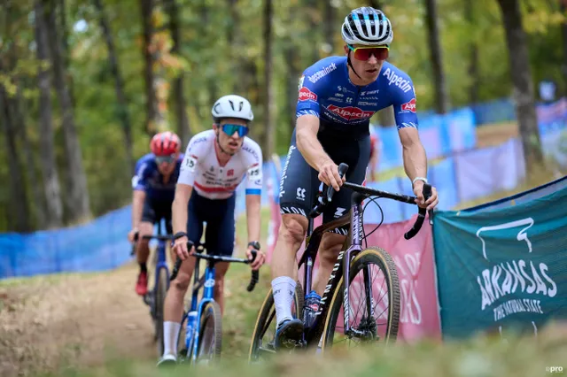 Niels Vandeputte besiegt Lars van der Haar und Eli Iserbyt in Oostmalle beim letzten Cyclocross-Rennen der Saison
