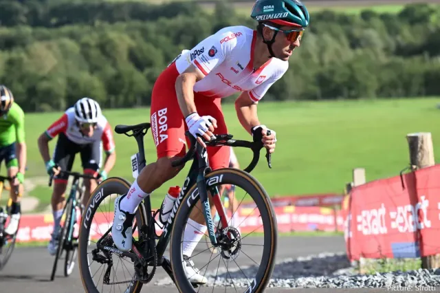 „Mir ist es lieber, du wirst Fünfter beim Recioto und gewinnst in zwei Jahren eine Etappe beim Giro d'Italia für mich“: Cesare Benedetti über seine neue Funktion als SD bei Red Bull – BORA - hansgrohe