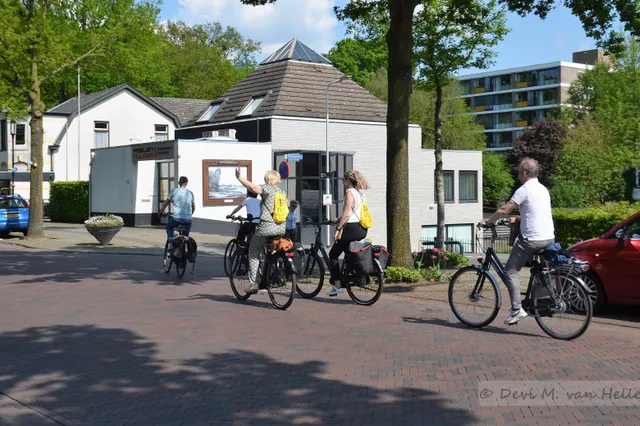 Fotoserie: Zonnige zaterdag vol enthousiaste Renkumfietsers