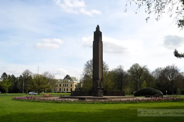 Herdenking bij De Naald Image