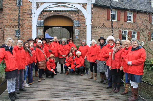Eerste vrouwelijke Lionsclub van Nederland viert 35-jarig jubileum
