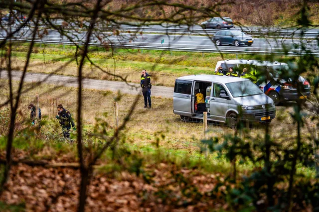 Overleden persoon aangetroffen op parkeerplaats langs de A50 bij Wolfheze