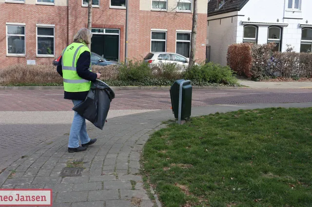 Opruimochtend door Heel Velp Schoon Image