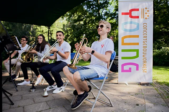 Concertgebouworkest Young speelt in openluchttheater De Pinkenberg Image