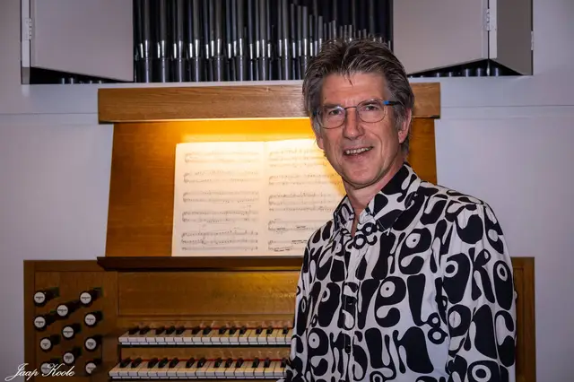 Willem Blonk bespeelt orgel én piano tijdens concert in Grote Kerk Velp Image
