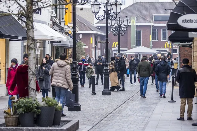 Nederlanders zijn vandaag massaal in deze outletcentra te vinden