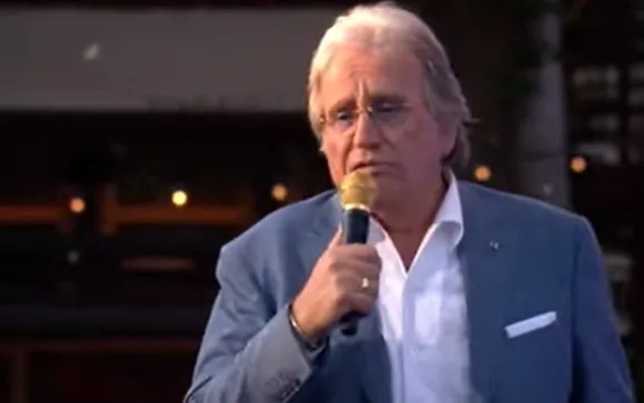 Lee Towers reageert emotioneel op aanhouding zoon