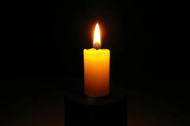 candle 2631921 1280 2