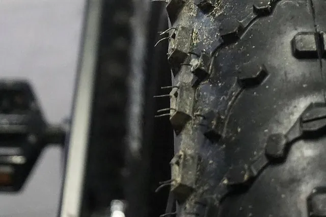 Fatbike-controle in Geleen: 60 bekeuringen en 2 fatbikes in beslag genomen
