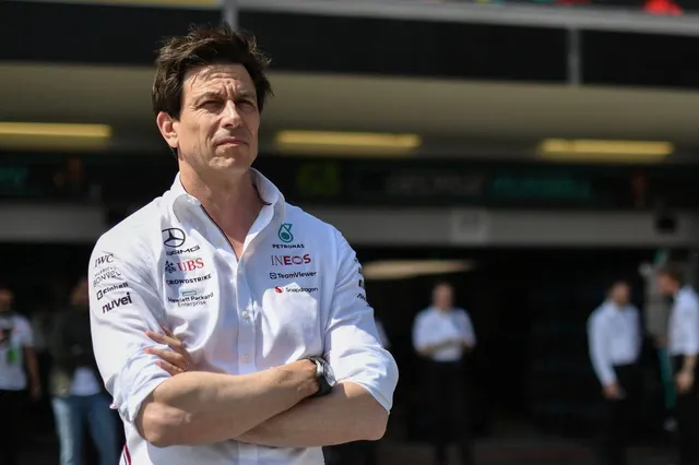 Toto Wolff underskriver ny flerårig aftale med Mercedes