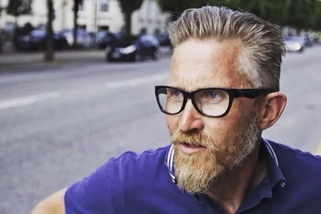 Rasende Brian Holm: Det dummeste, jeg nogensinde har hørt