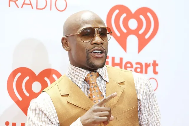 Floyd Mayweather forkæler barnebarn med julegave til 143 millioner
